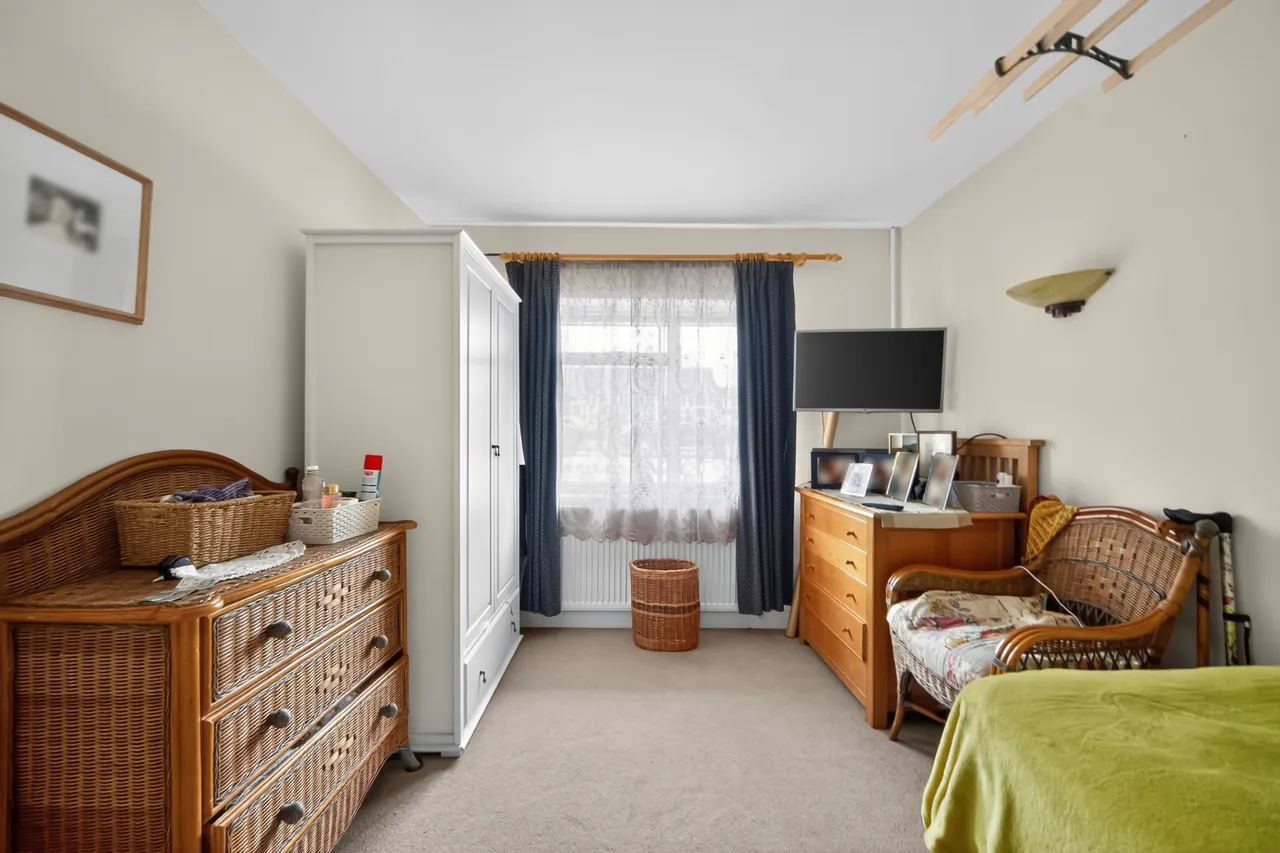 Millcrest Road, Waltham Cross, EN7, photo 19