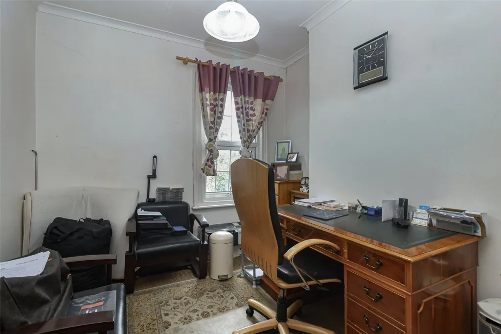 Purrett Road, Plumstead, SE18, photo 6