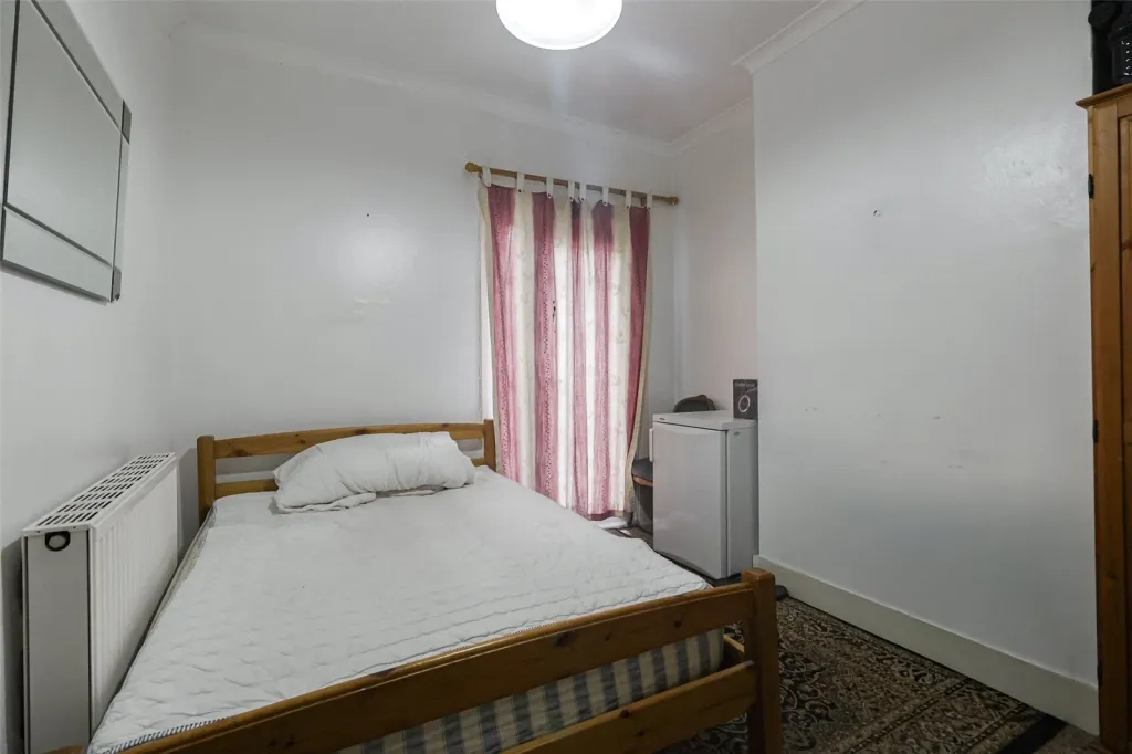 Purrett Road, Plumstead, SE18, photo 15