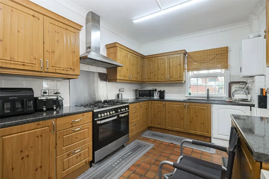 Purrett Road, Plumstead, SE18, photo 3