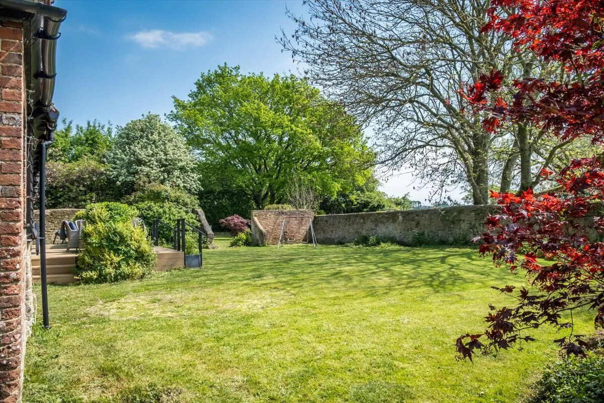 Tillington, Petworth, GU28, photo 26