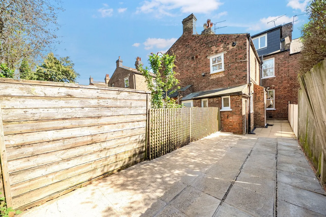 Eastcombe Avenue, SE7, photo 13