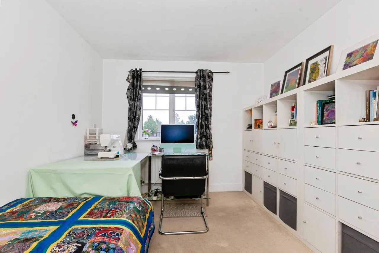 Foxglove Drive, Maidenhead, SL6, photo 16