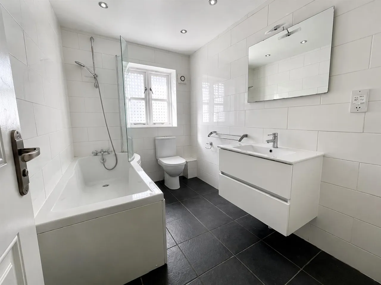 Brookhouse Street, Poundbury, DT1, photo 4