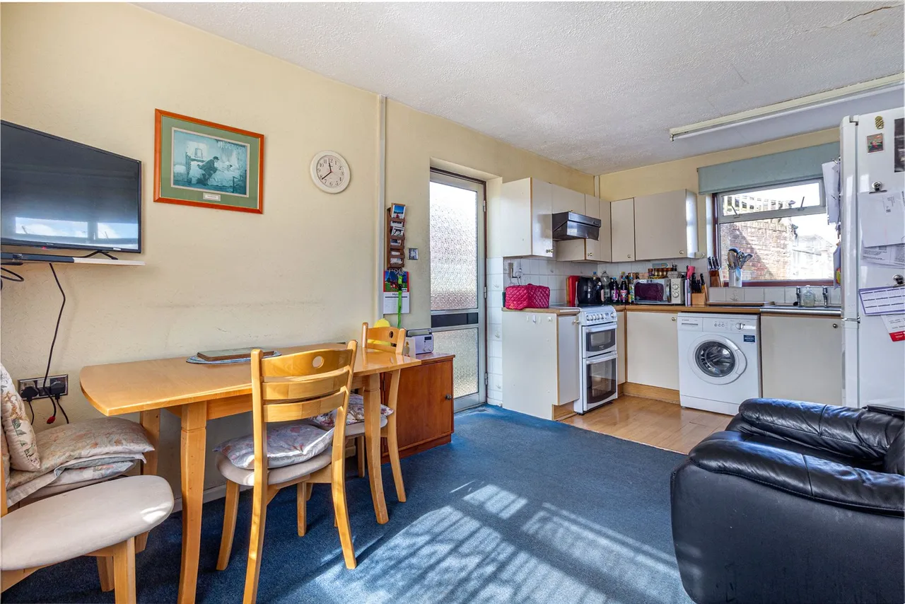 Greenlands Avenue, Greenlands, Redditch, Worcestershire, B98 7PZ, photo 7