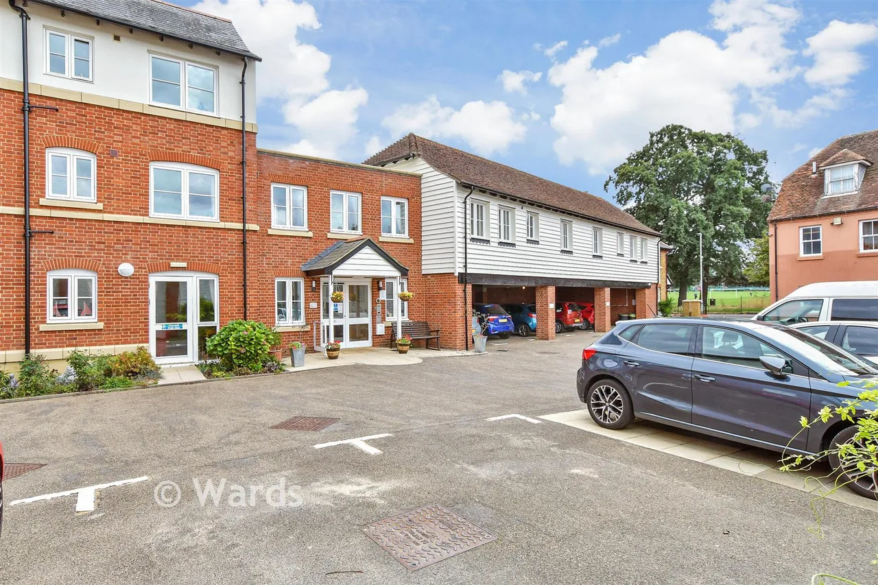 East Street, Faversham, ME13, photo 7