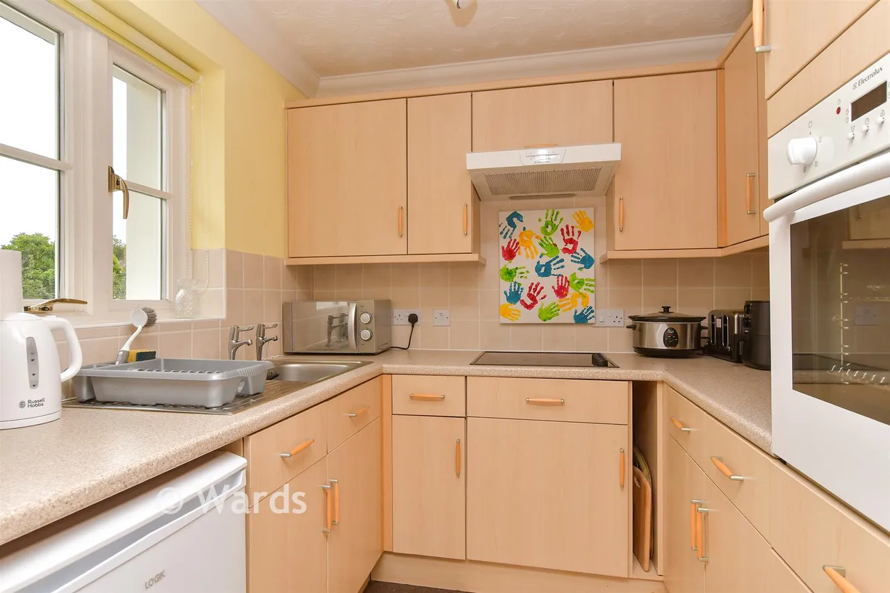 East Street, Faversham, ME13, photo 3