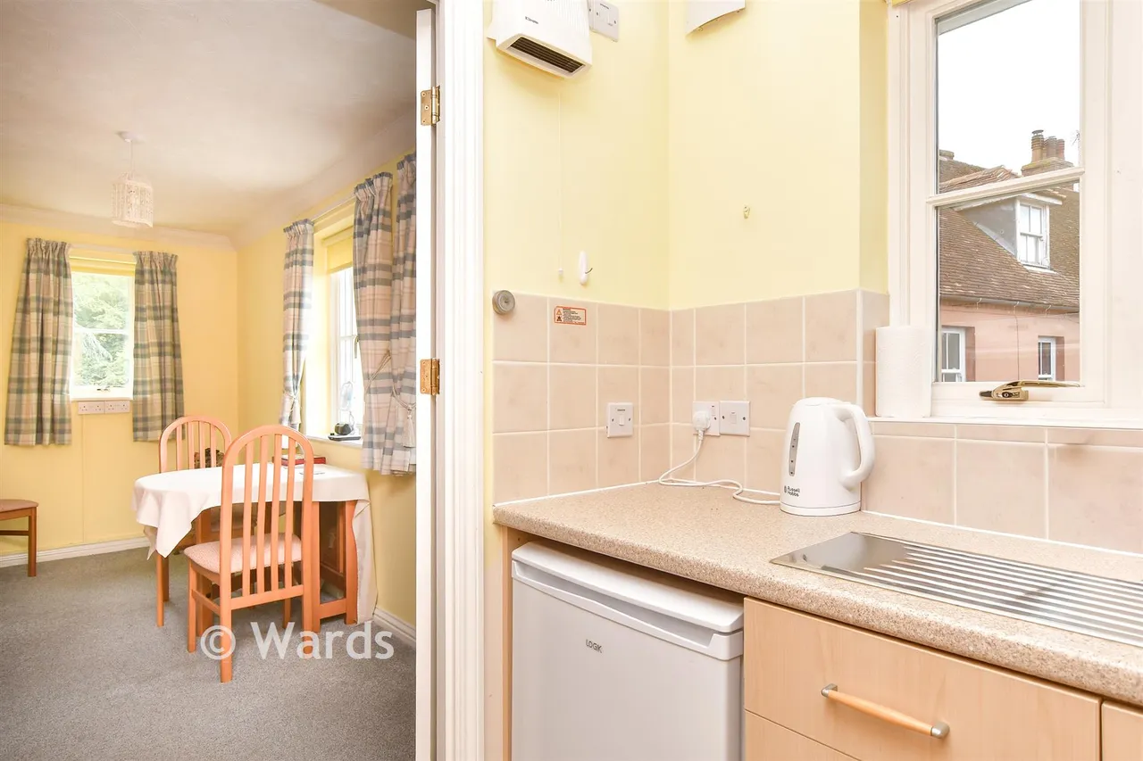 East Street, Faversham, ME13, photo 5