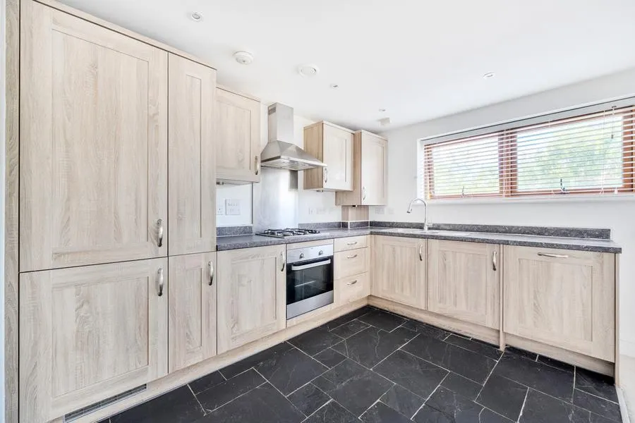 Park Prewett Road, Basingstoke, RG24, photo 14