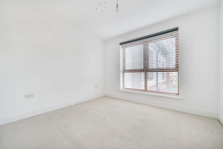 Park Prewett Road, Basingstoke, RG24, photo 20