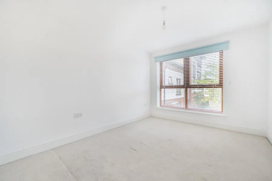 Park Prewett Road, Basingstoke, RG24, photo 7