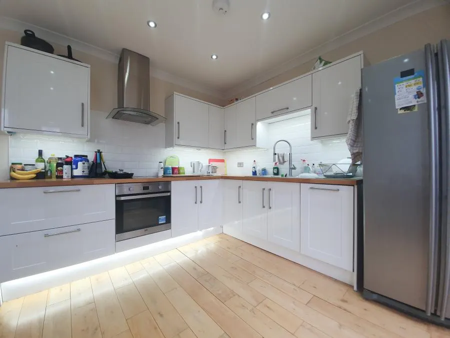 Kings Chase, Brentwood, CM14, photo 6