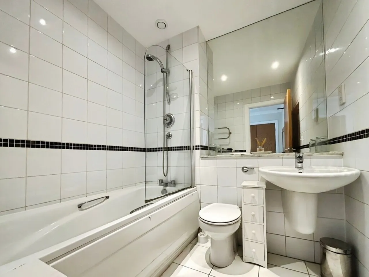Merchants Quay, LS9, photo 12