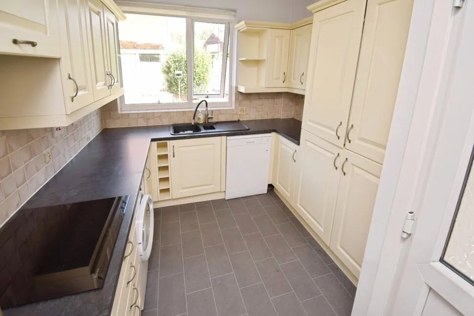 Wiltshire Close, Mount Nod, Coventry, CV5, photo 3