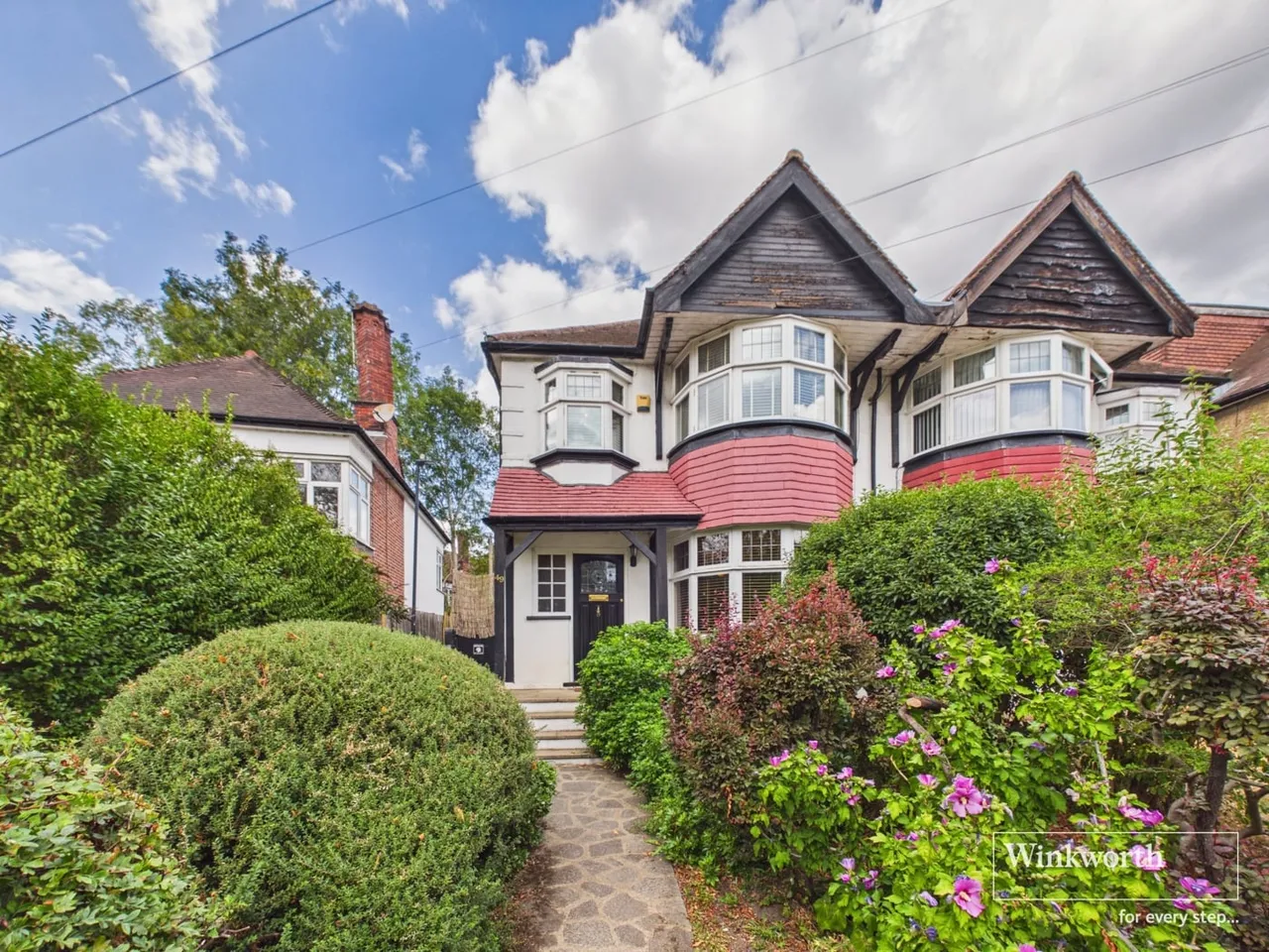 Birchen Grove, Kingsbury, London, NW9, photo 4