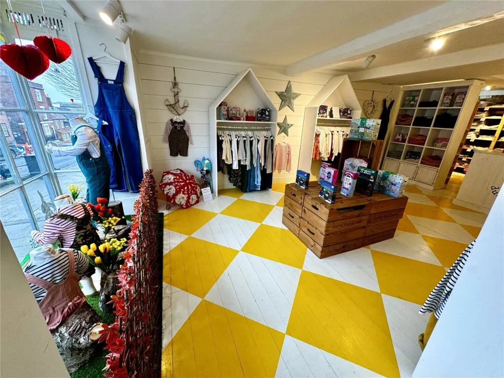 Lymington, Hampshire, photo 11