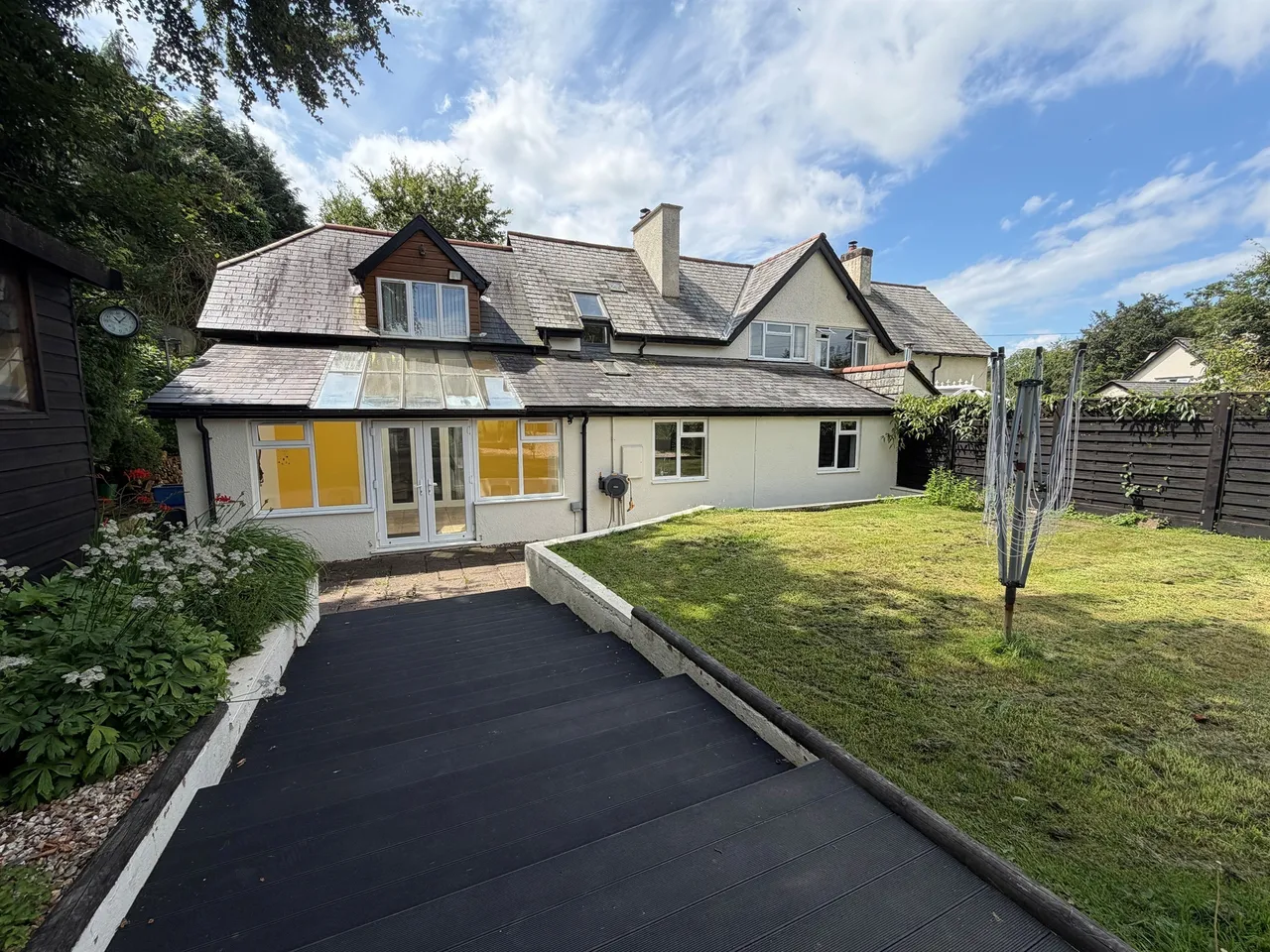 4 bed house for sale — Manor Cottages, Rackenford, Tiverton