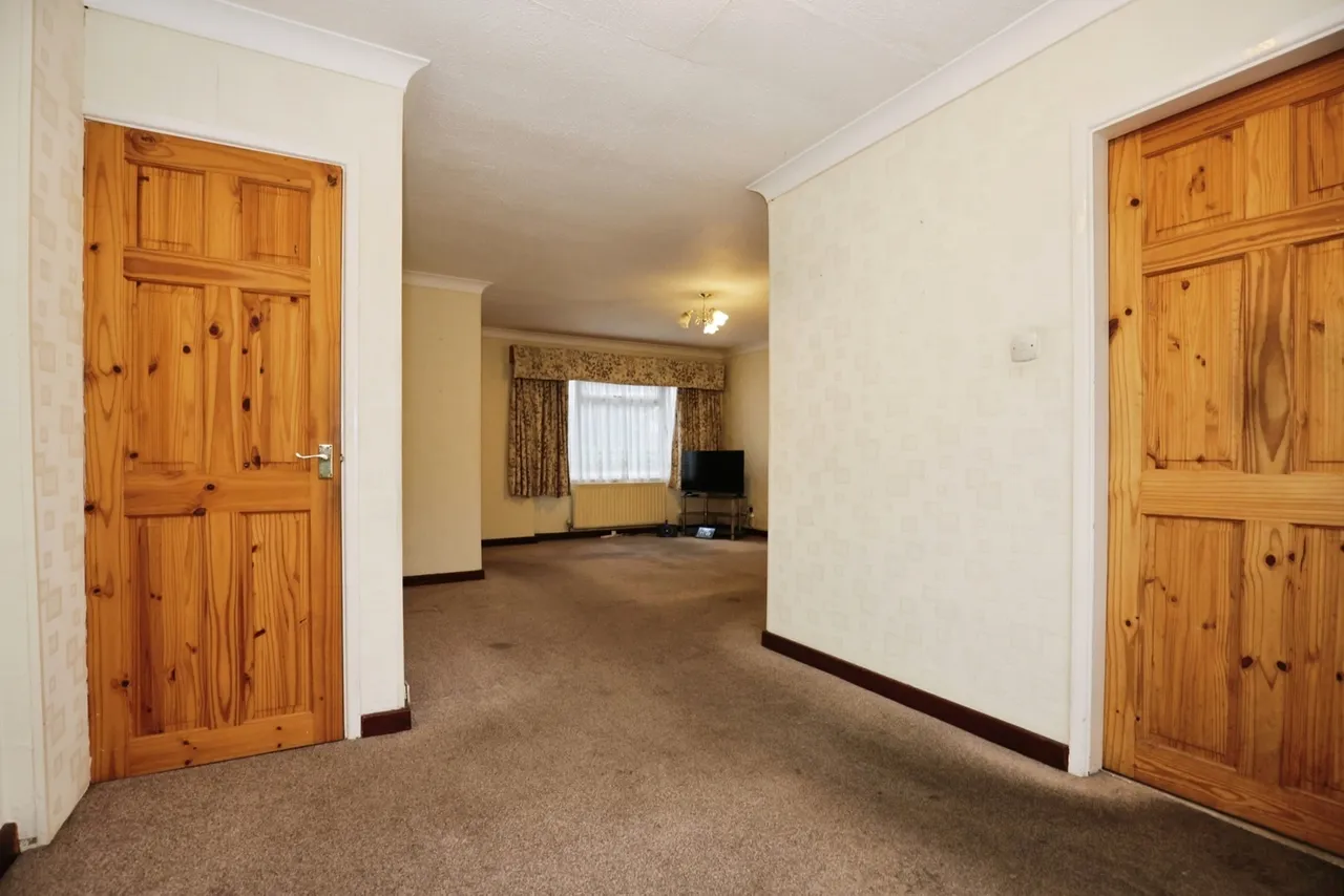 Chard Road, Binley, Coventry, West Midlands, CV3, photo 17