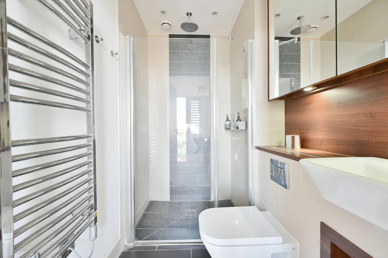 98 Ontario Point, Maple Quays, 28 Surrey Quays Road, London, photo 8