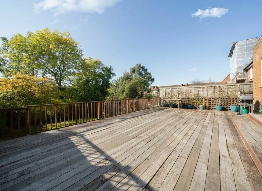 Dorchester Gardens, Golders Green, NW11, photo 6