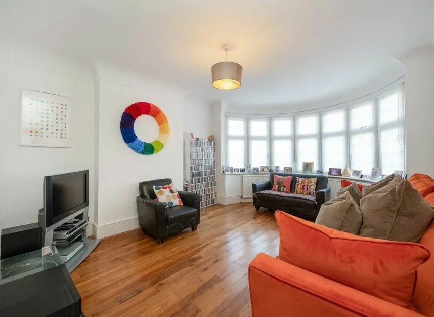 Dorchester Gardens, Golders Green, NW11, photo 8