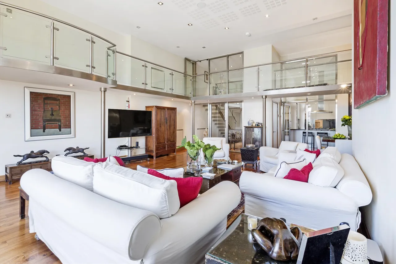 4 bed flat for sale — Peterborough Road, London, SW6