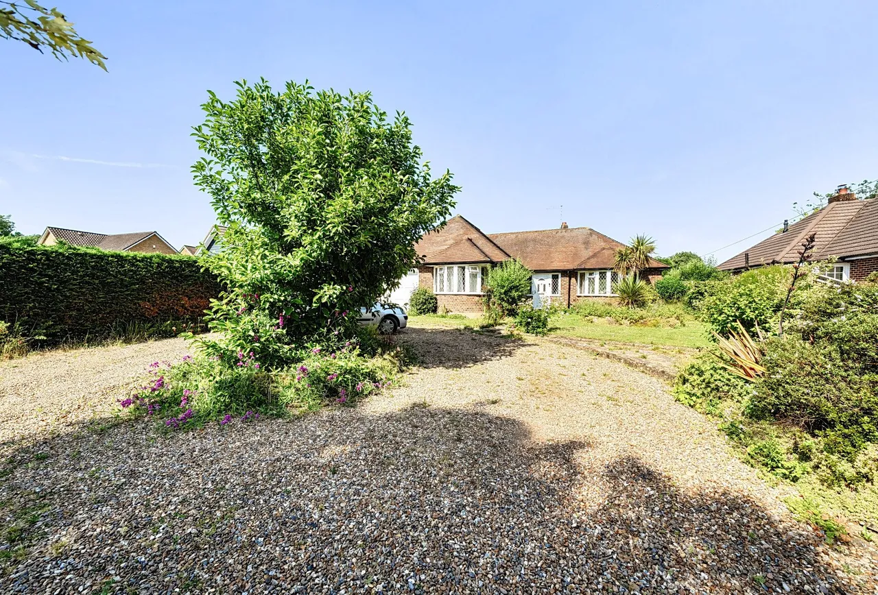 Woodroyd Avenue, Horley, RH6 7EF, photo 8