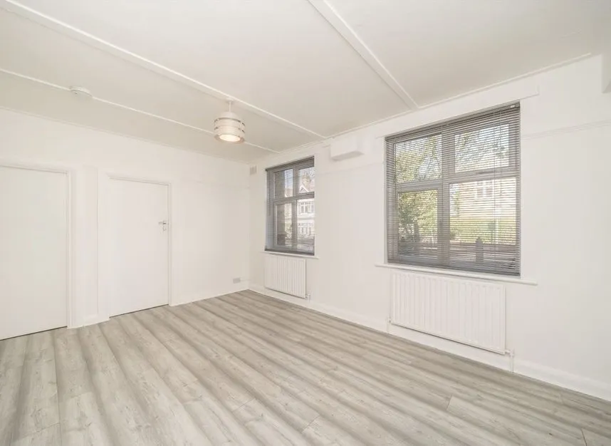 Norbiton Avenue, Kingston Upon Thames, KT1, photo 2
