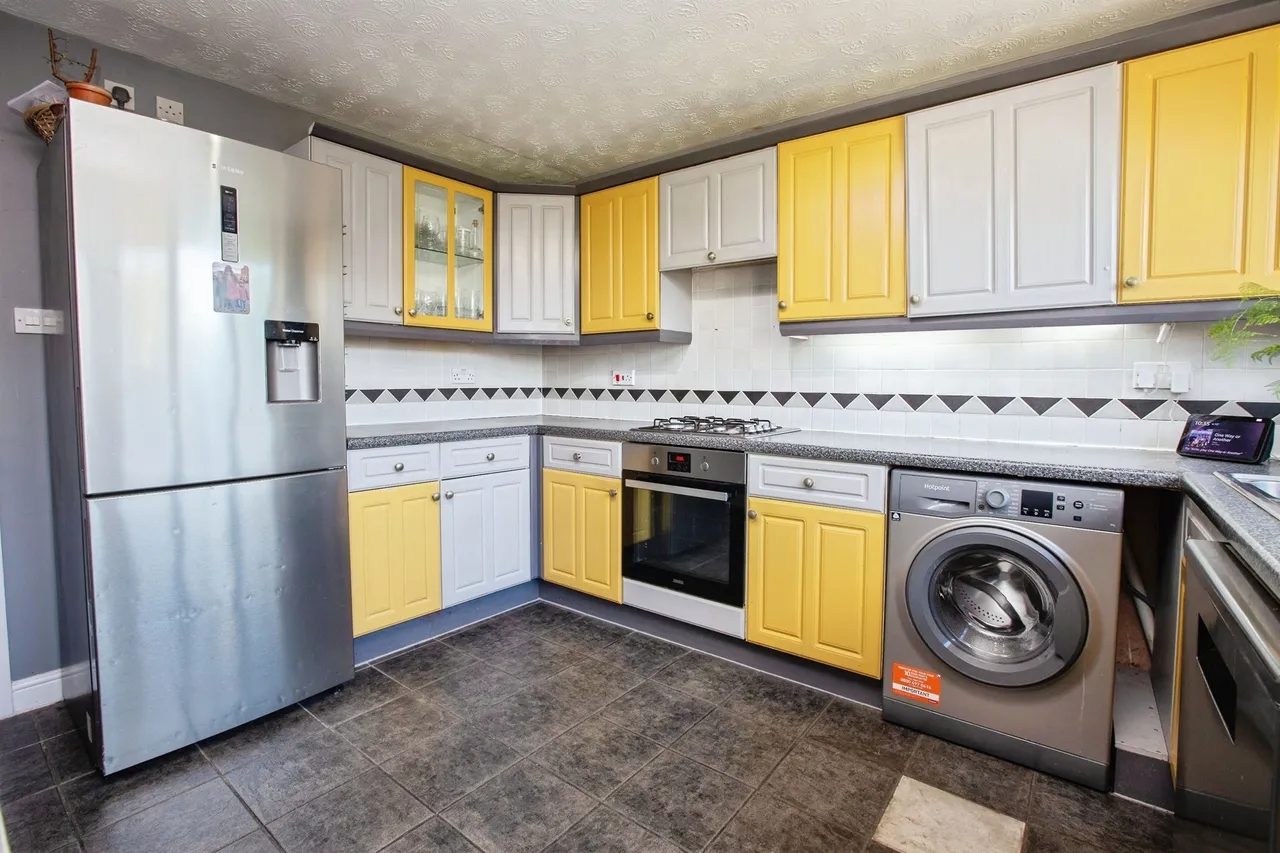 Penrose Court, Selston, NG16, photo 3