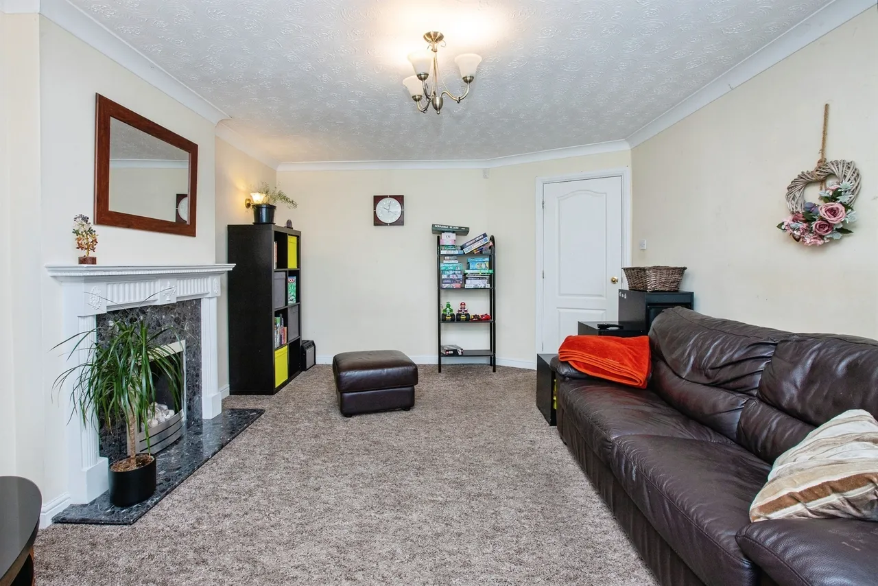 Penrose Court, Selston, NG16, photo 4