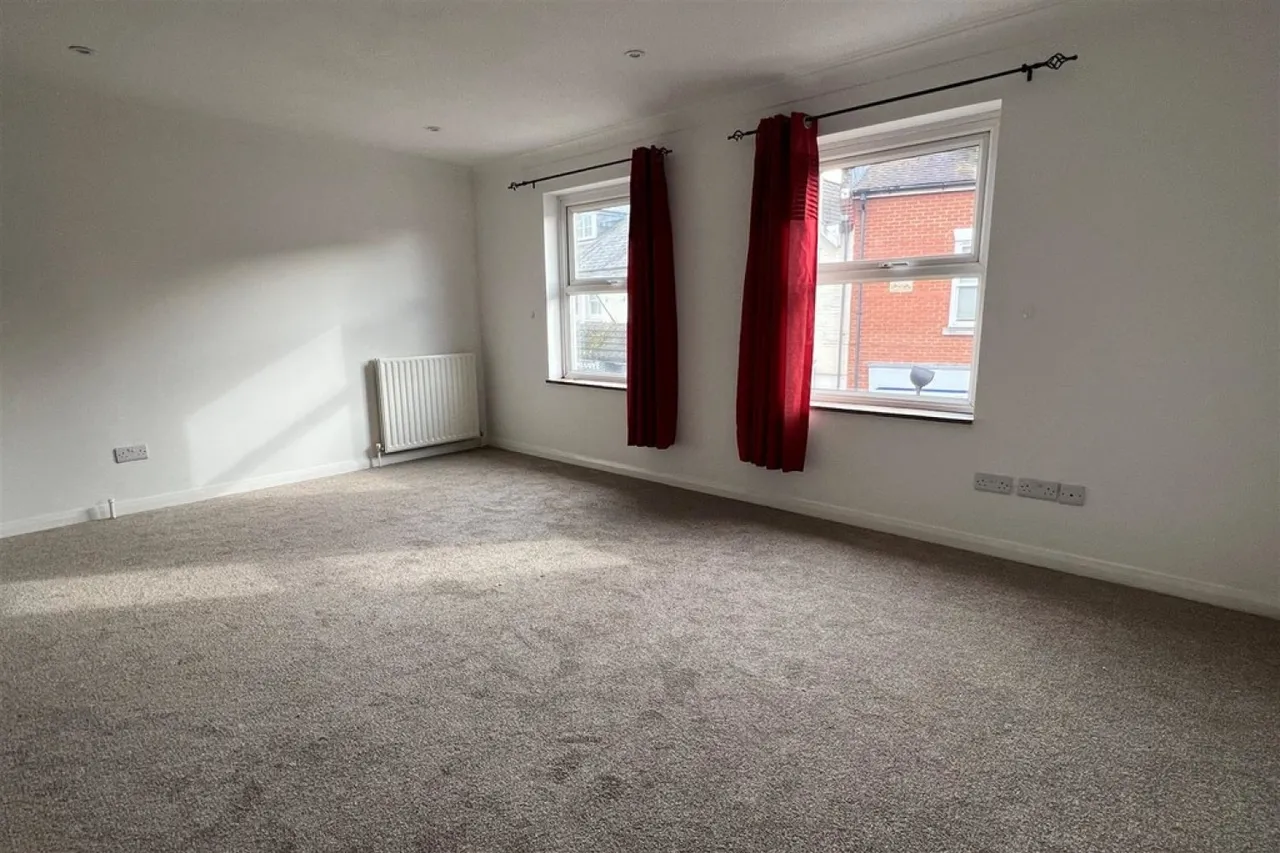 Salisbury Street, Fordingbridge, SP6, photo 3