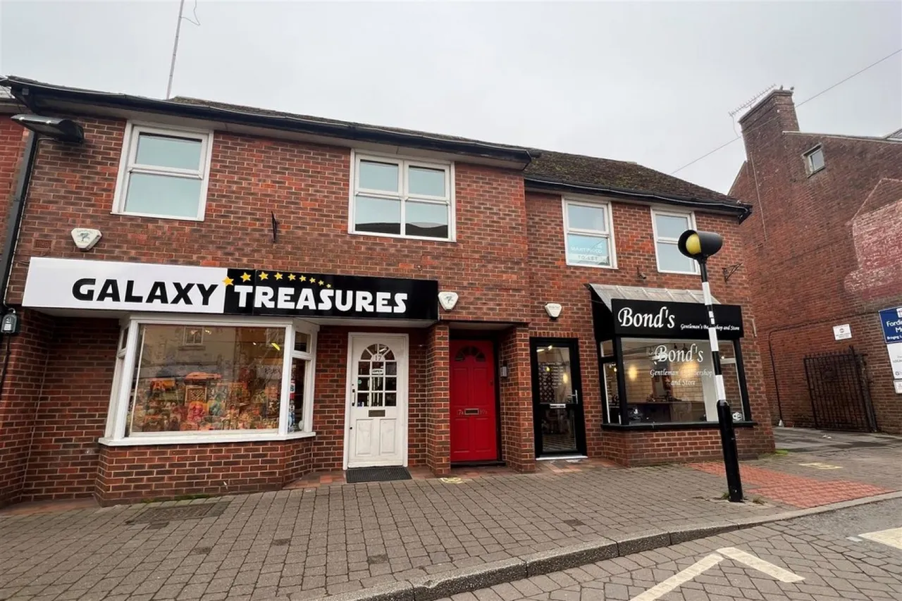 2 bed flat to rent, Salisbury Street, Fordingbridge, SP6