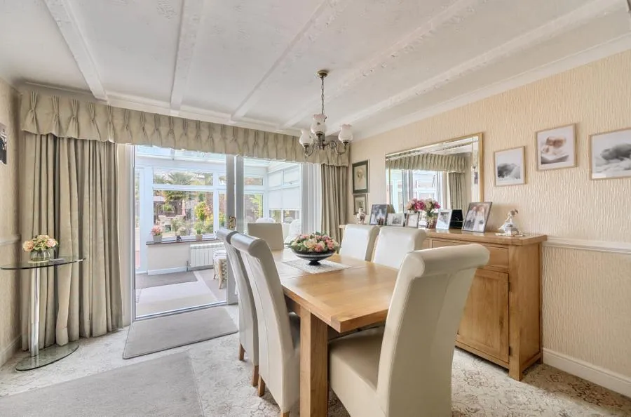 Reading Road, Woodley, RG5, photo 5