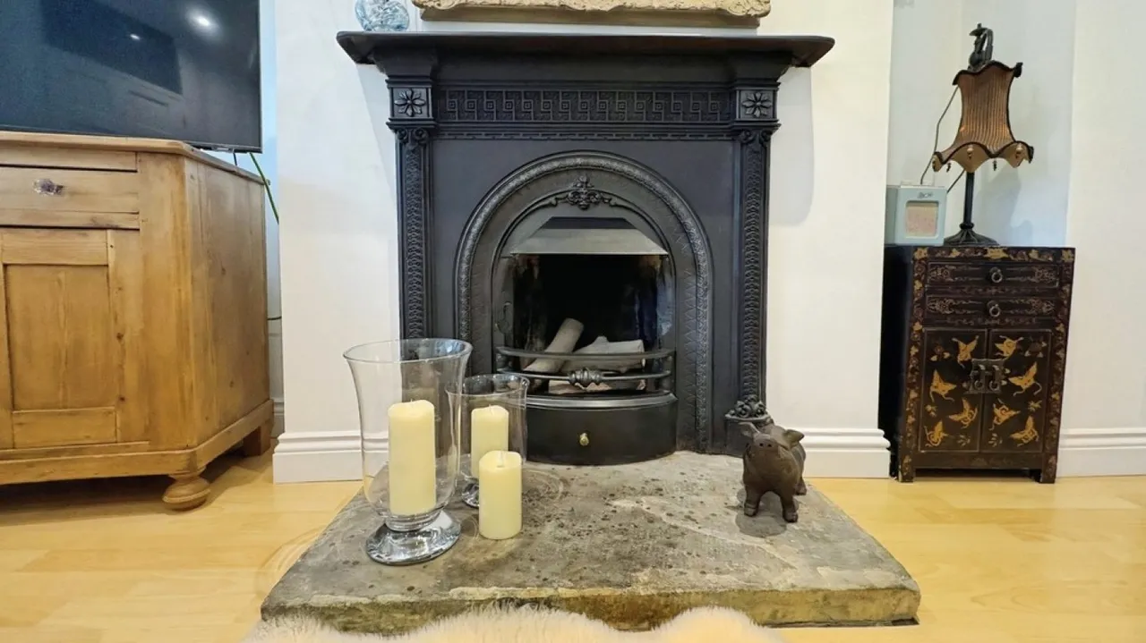 Oakworth, Keighley, West Yorkshire, photo 9