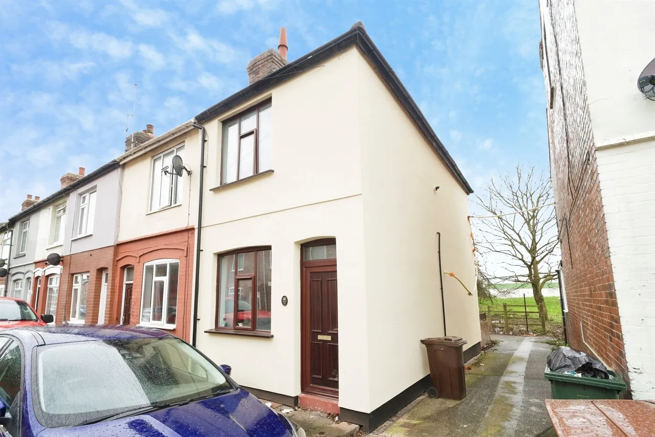 2 bed house for sale, Gosling Gate Road, Goldthorpe, S63