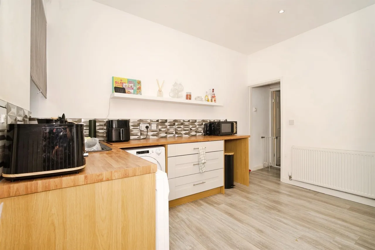 Gosling Gate Road, Goldthorpe, S63, photo 5