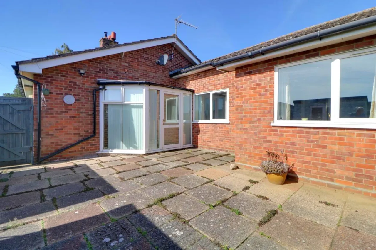 St Pauls Close, Brockdish, photo 20