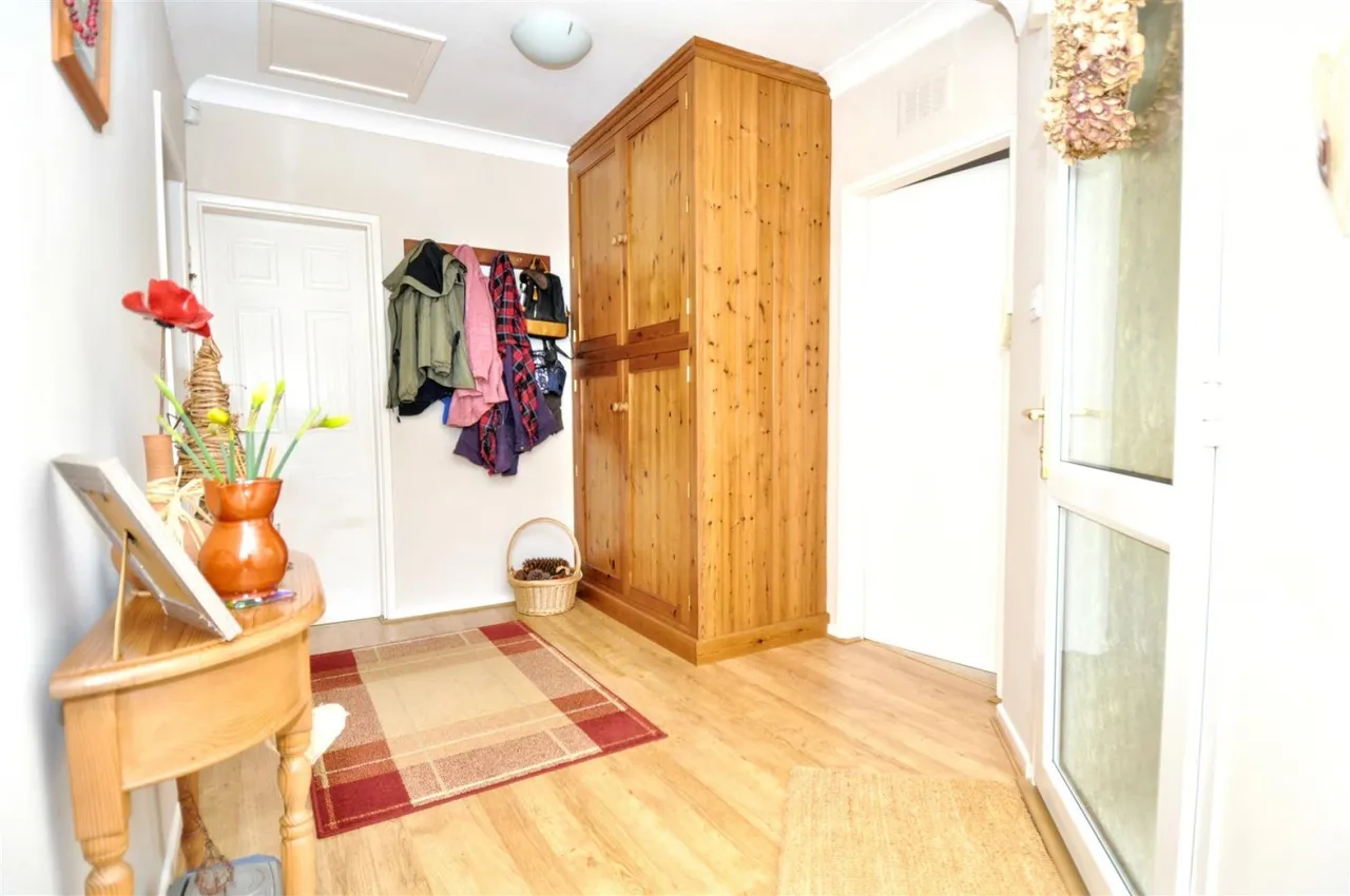 Silverton Road, Loughborough, LE11, photo 6