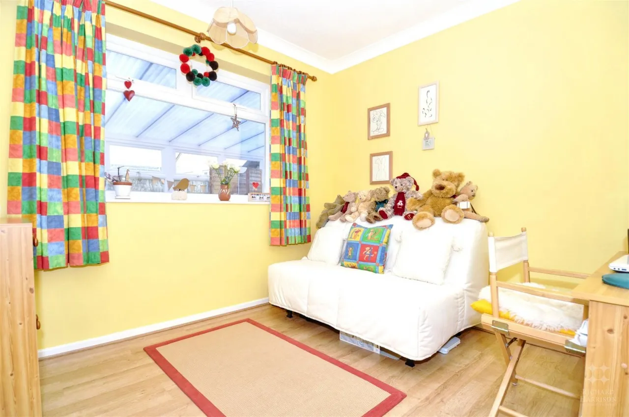 Silverton Road, Loughborough, LE11, photo 9