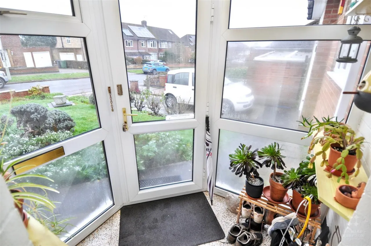 Silverton Road, Loughborough, LE11, photo 5