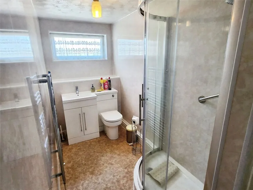 Leicester Road, Nuneaton, Warwickshire, CV11, photo 6