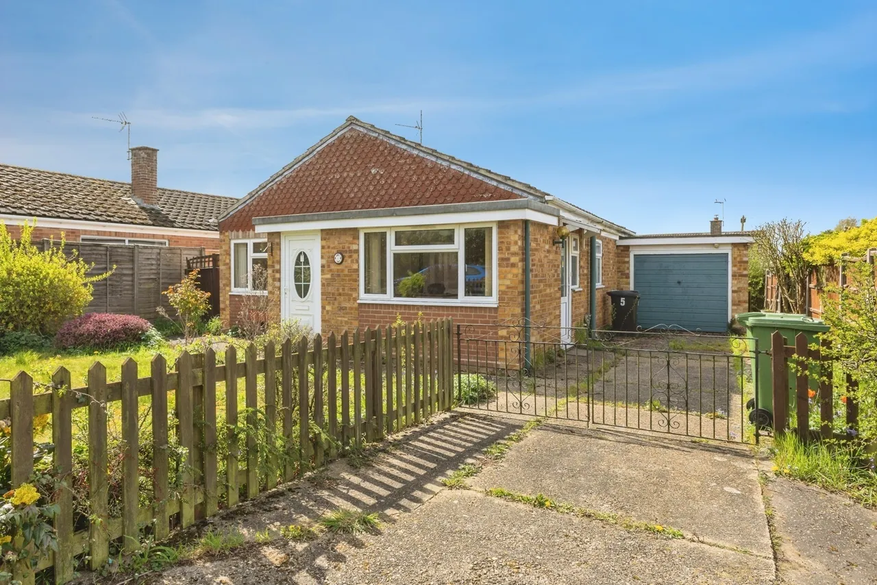 Three Post Road, Watton, Thetford, Norfolk, IP25, photo 26