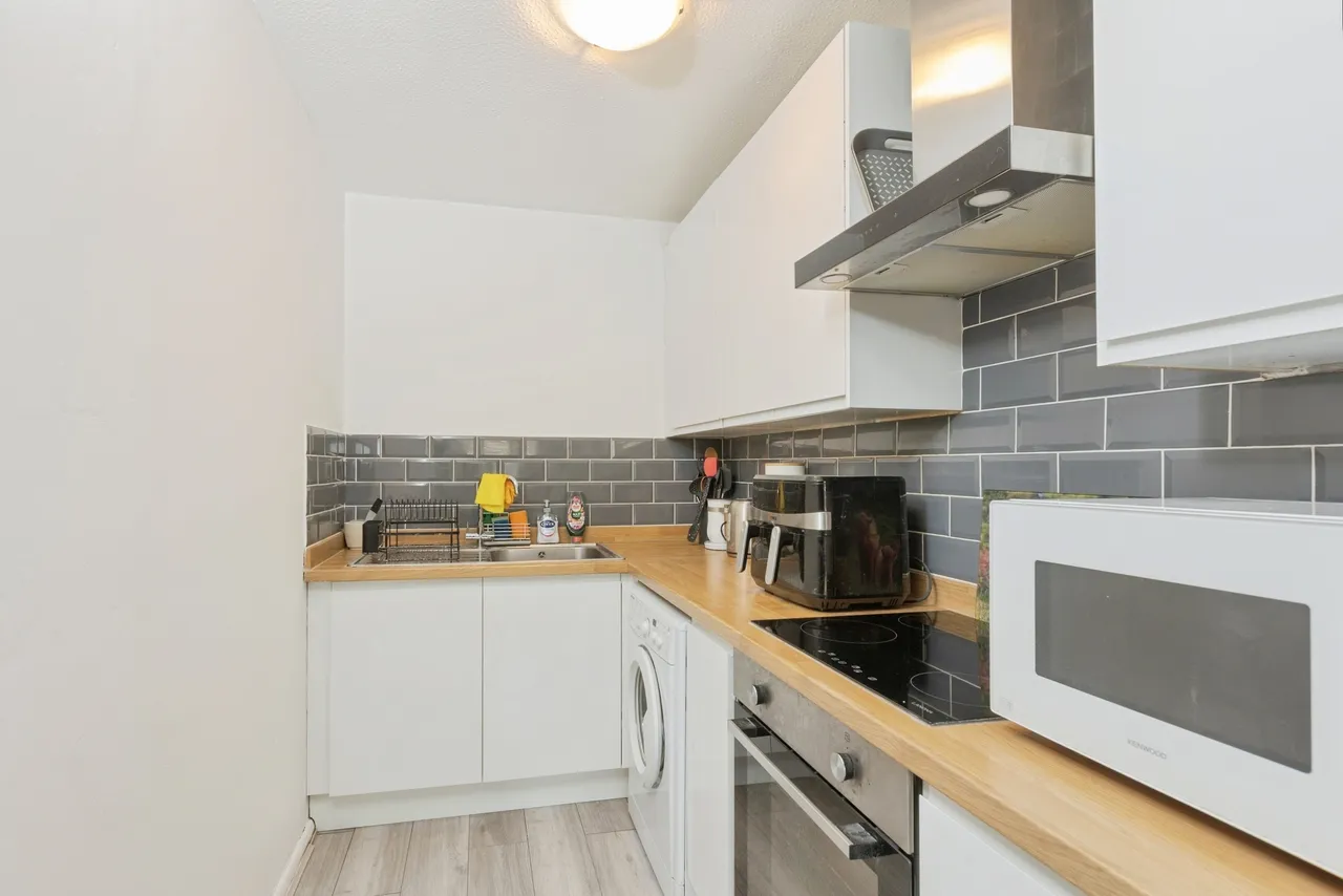 Berwick Way, Sevenoaks, TN14, photo 3