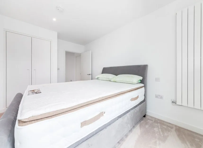 Carrick House, Royal Wharf, E16, photo 4