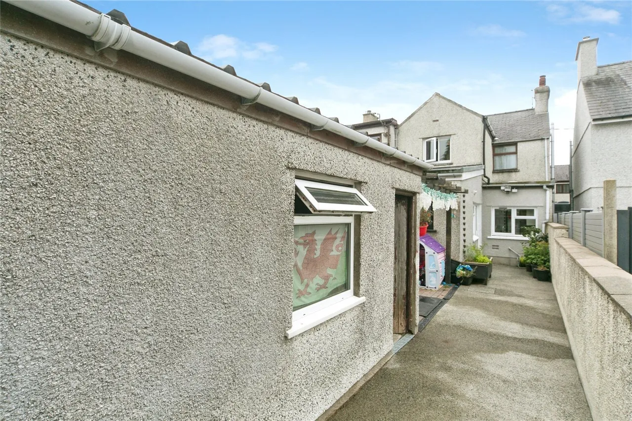 Station Road, Llanrug, LL55, photo 16
