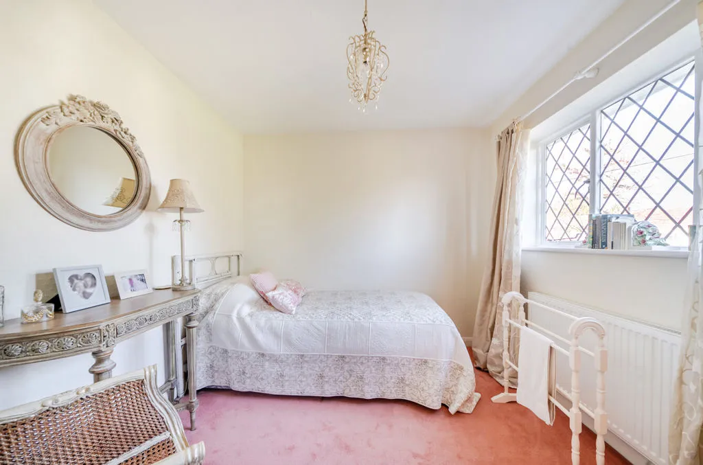 Beckett Avenue, Kenley CR8 5LT, photo 12