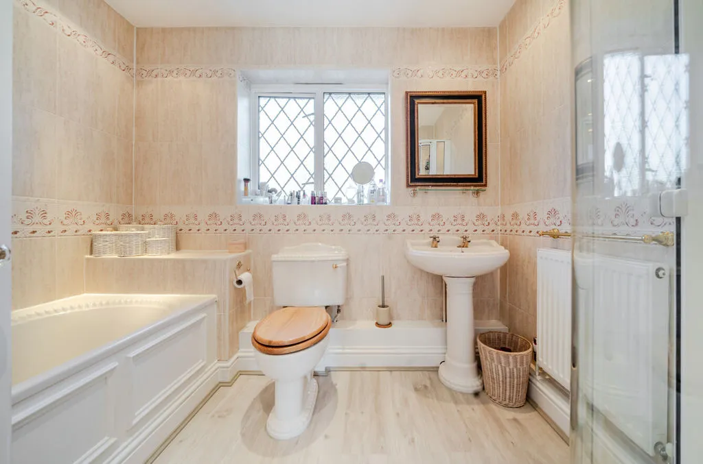 Beckett Avenue, Kenley CR8 5LT, photo 16