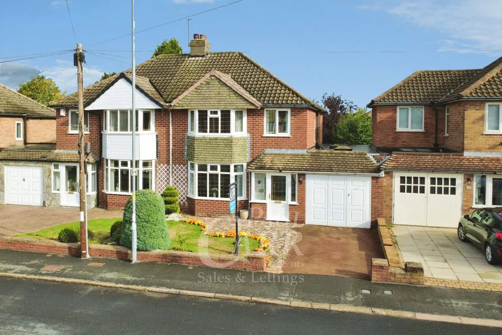 3 bed house for sale, Westway, Pelsall, WS4