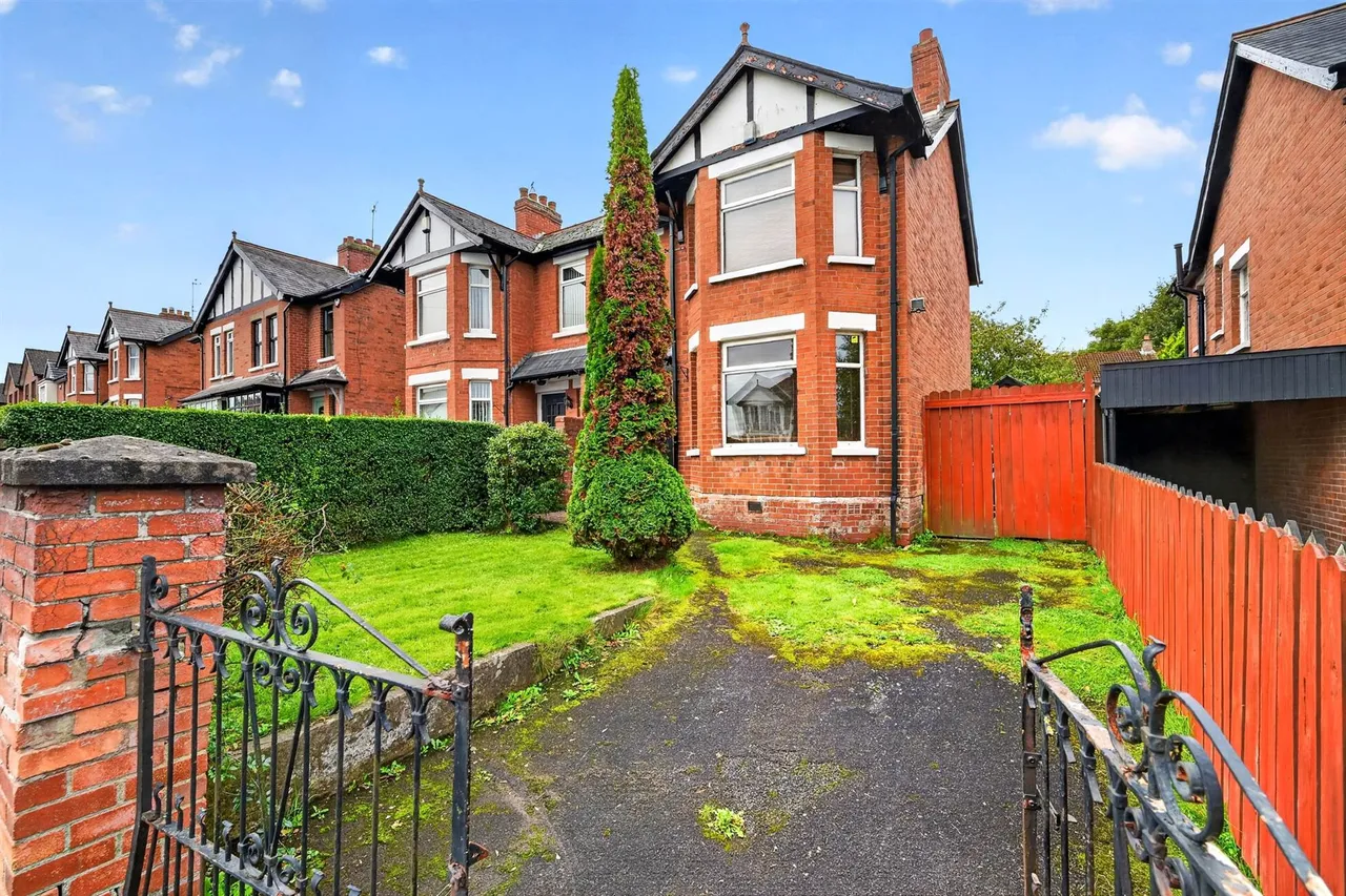 Finaghy Road South, Belfast, BT10, photo 2