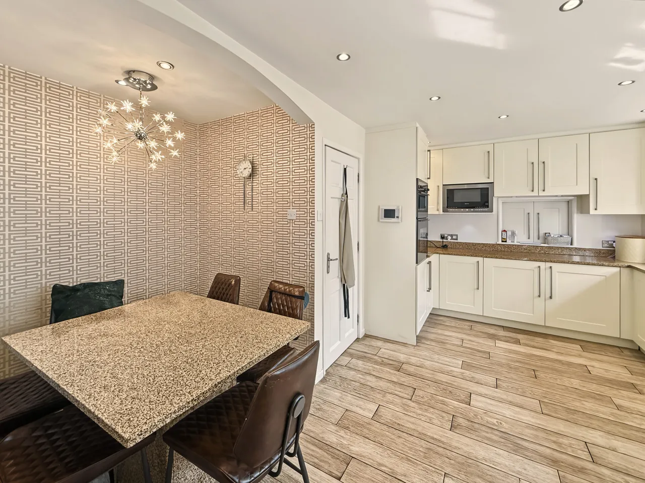 Fairhaven Avenue, Whitefield, M45, photo 9